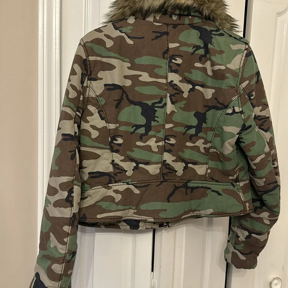 Ralph Lauren Camouflage Moto Cropped Jacket - Picture 4 of 4